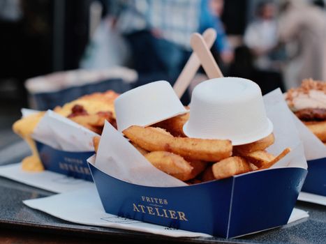 Belgische Küche: Von Pommes bis Pralinen 🍟