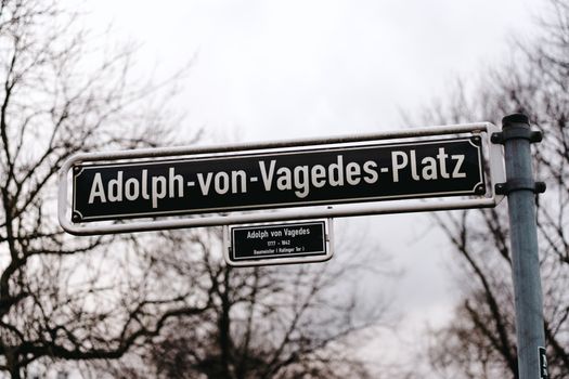 Reiseapotheke: 14 Dinge, die du wirklich brauchst 🎒