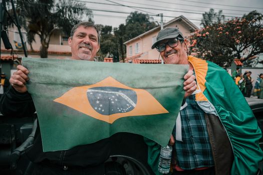 Brasilien per Auto: 4 Routen, die du nicht verpassen solltest 🚗