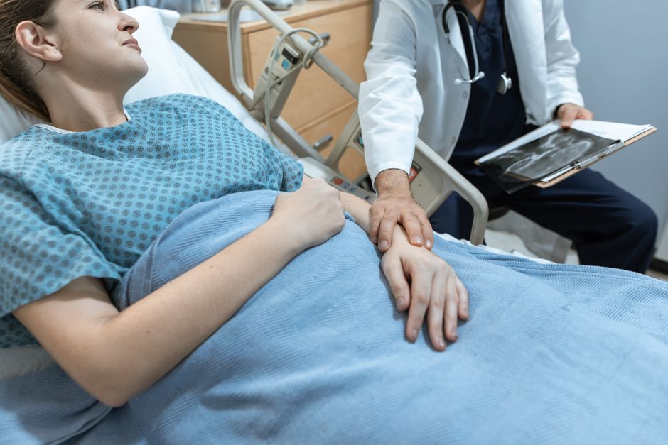 Reiserücktritt wegen Krankheit: Was wirklich zählt 🏥