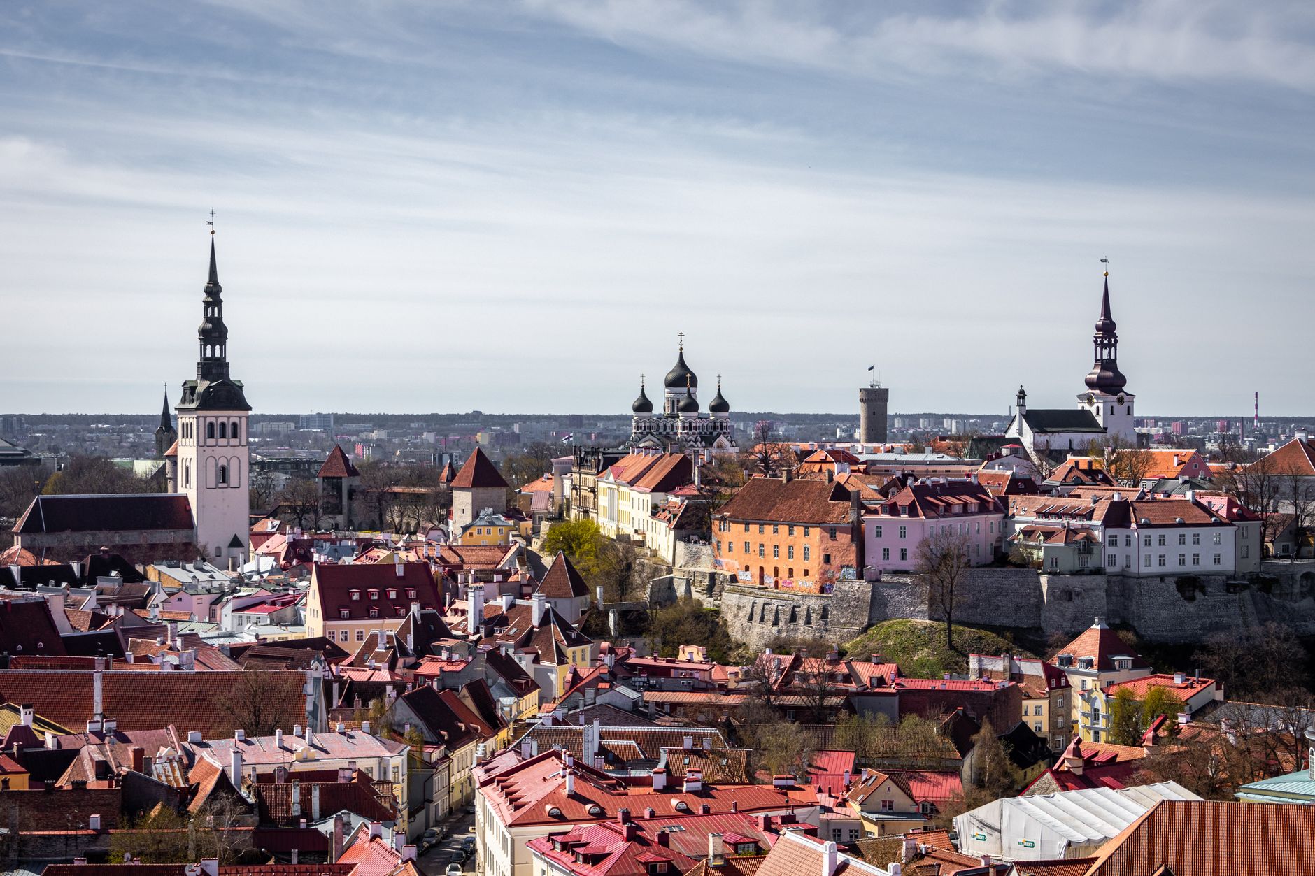 Tallinn und Riga: Baltische Hauptstädte im Vergleich