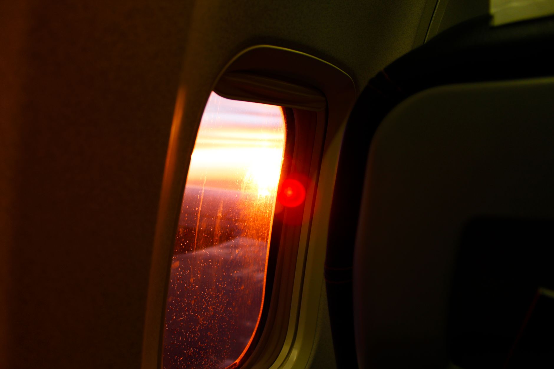 Jetlag vermeiden: So kommst du ohne Zeitumstellung an